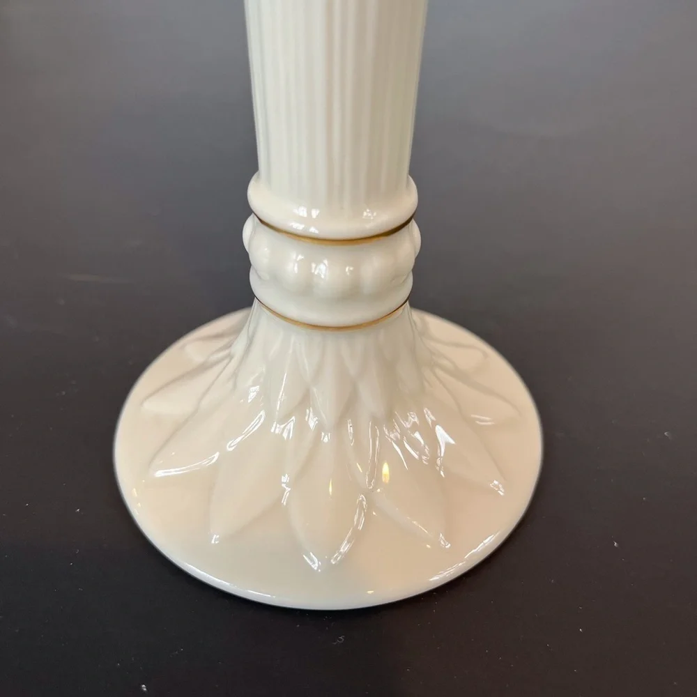 Lenox Ivory Bud Vase trimmed in Gold